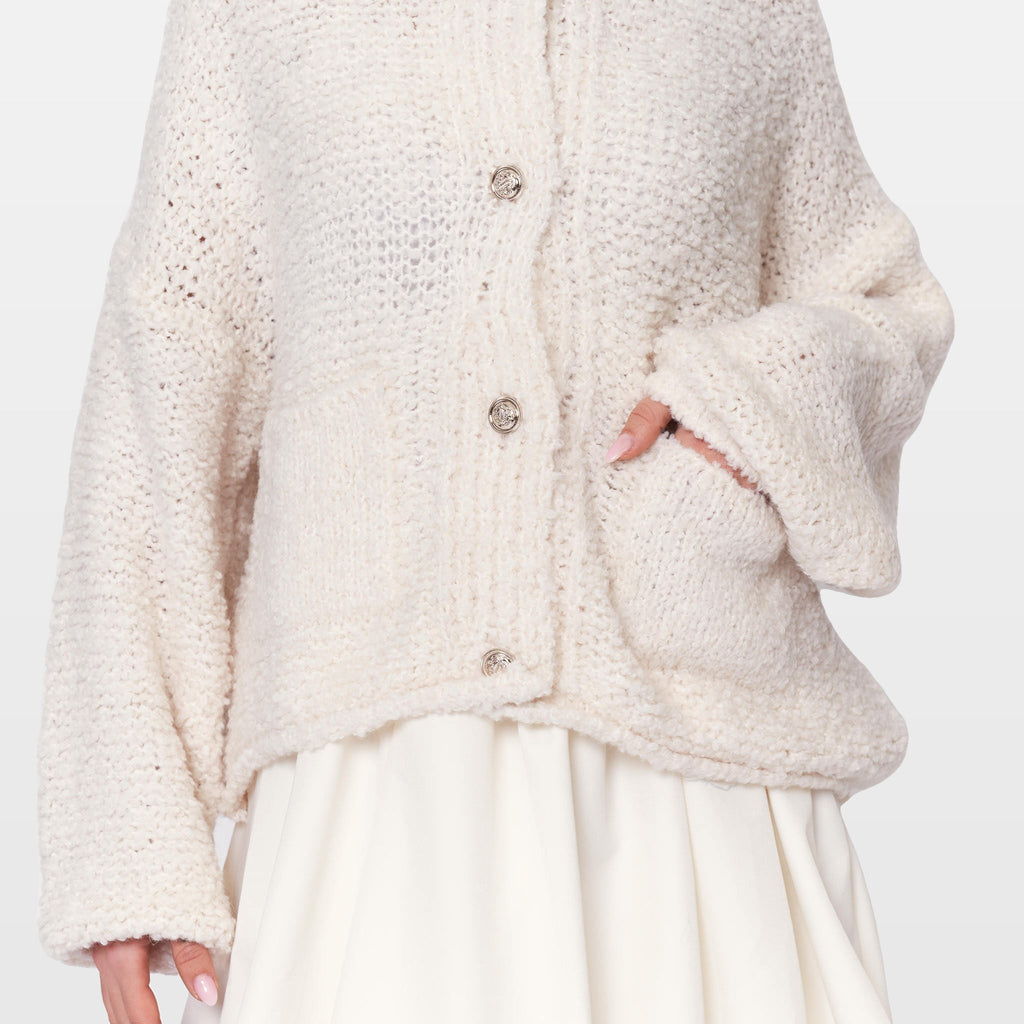Romina | Cárdigan acogedor de bouclé