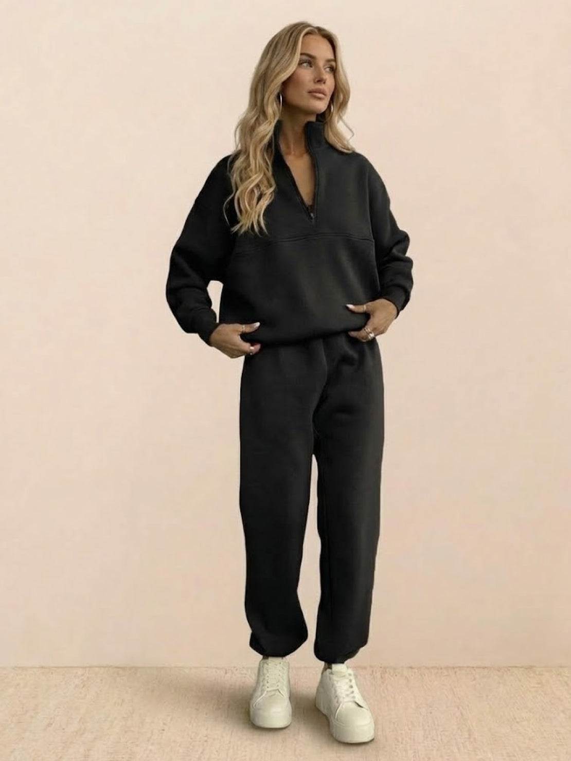 Conjunto Patricia en negro